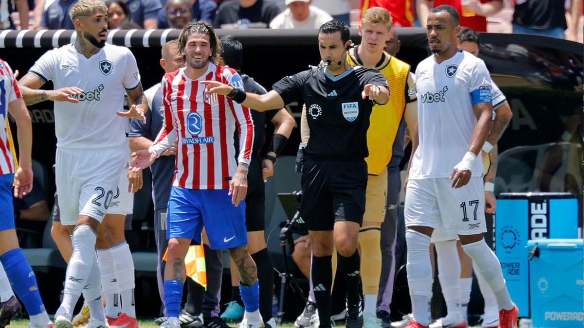 César Ramos en el juego entre Atlético de Madrid y Botafogo (Reuters)