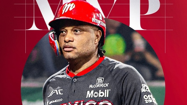 Robinson Canó sigue haciendo historia en la Liga Mexicana de Beisbol (@DiablosRojosMX)