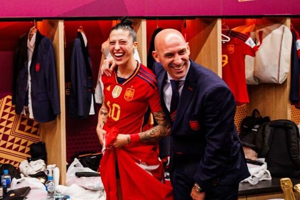 Jenni se llevaba bien con Rubiales.
