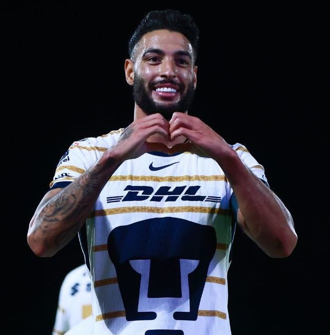 Nathan Silva, defensor brasileño de Pumas (Imago7)