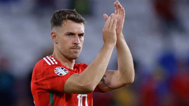 Aaron Ramsey, en un juego de la Euro con la Selección de Gales (Reuters)