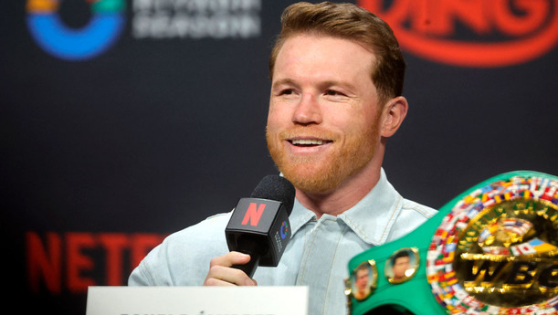 Canelo agradeció el apoyo del público mexicano. (Foto: AFP)