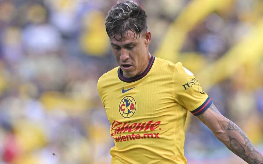 Chicote Calderón, en el juego contra Aston Villa (Imago7)