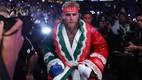 Jake Paul en su ingreso al ring para la pelea contra Chávez Jr. (AFP)