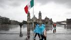 Lluvia en el Zócalo capitalino (EFE)