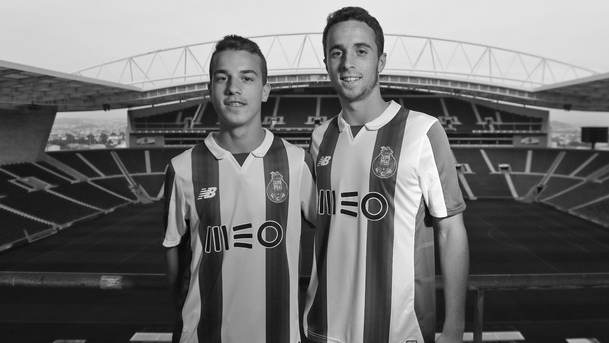 Diogo Jota y su hermano André Silva (X @FCPorto)