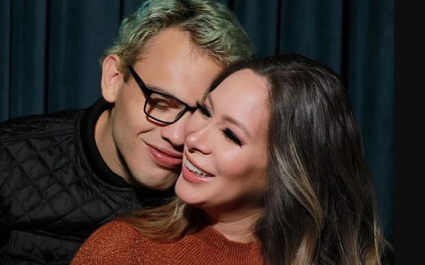 Frida Muñoz y Julio César Chávez Jr. (Foto: Instagram @Fridamuro)