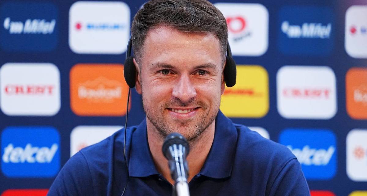 Aaron Ramsey habló sobre Carlos Vela / Imago7