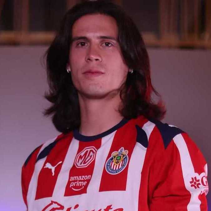 Diego Campillo es nuevo jugador de las Chivas (Ig Chivas)