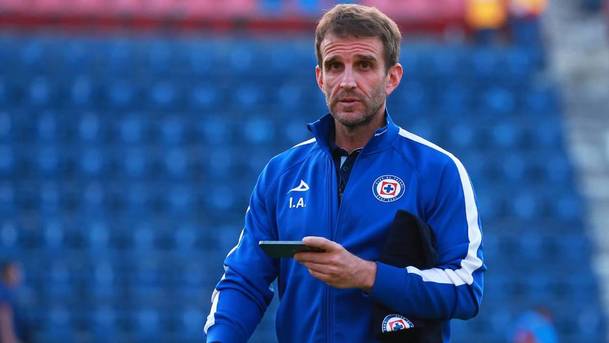 Iván Alonso, director deportivo de Cruz Azul (Imago7)