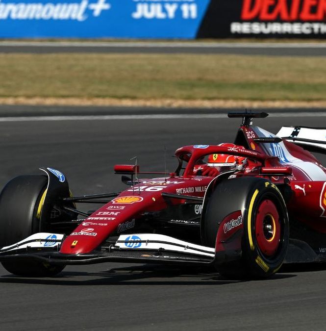 Charles Leclerc a bordo del Ferrari en Silverstone (Reuters)