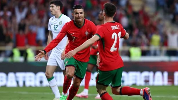 Cristiano Ronaldo y Diogo Jota con la selección de Portugal (Reuters)