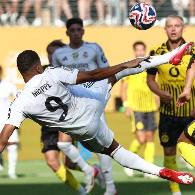 Kylian Mbappé anotó el gol definitivo del Real Madrid (Reuters)