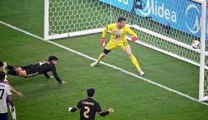Edson Álvarez hace el segundo gol de México ante Estados Unidos (Reuters)