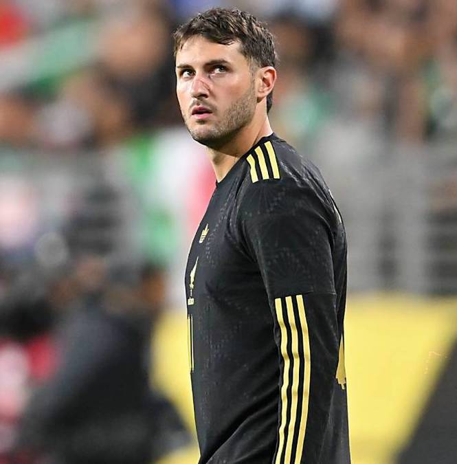 Santi Gimenez no vive el mejor presente con el Tri (Imago7)