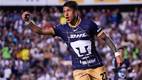 Robert Ergas le canta a la afición de Pumas (Imago7)