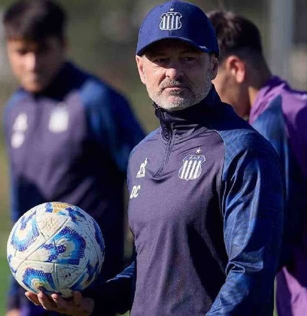 Cocca, en un entrenamiento de Talleres (@CATalleresdecba)