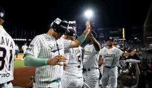 Sultanes de Monterrey sigue apuntalando a su equipo (@SultanesOficial)