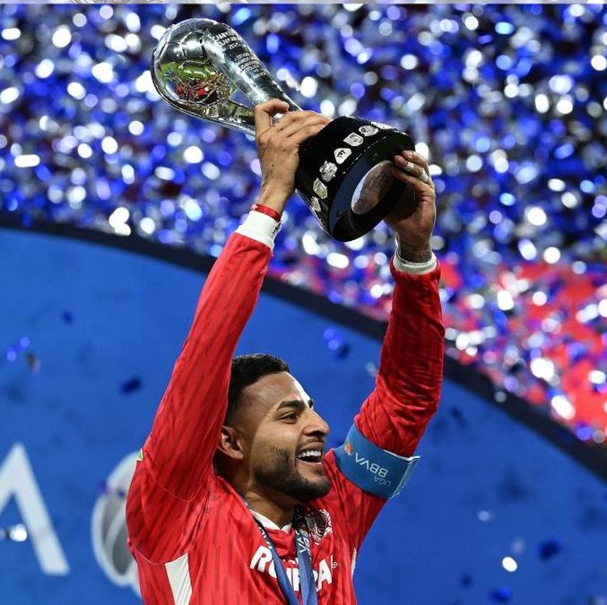 Alexis Vega celebra título con Toluca regalando lujosos anillos a sus compañeros  (Foto: MexSport)
