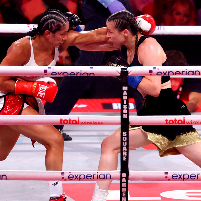 Serrano y Taylor regalaron una pelea poco espectacular. (Foto: AFP)