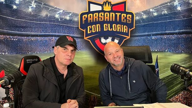 Christian Martinoli y el Doctor García en una narración en YouTube (@cmartinolimx)