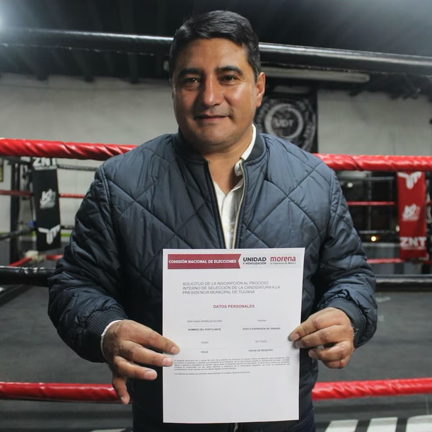 El Terrible Morales entró a la política y tenía un puesto en Tijuana.