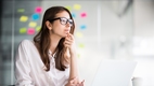 Identifica las diferencias entre ser trabajador por honorarios y asalariado ¡y evita transas! Foto: Freepik