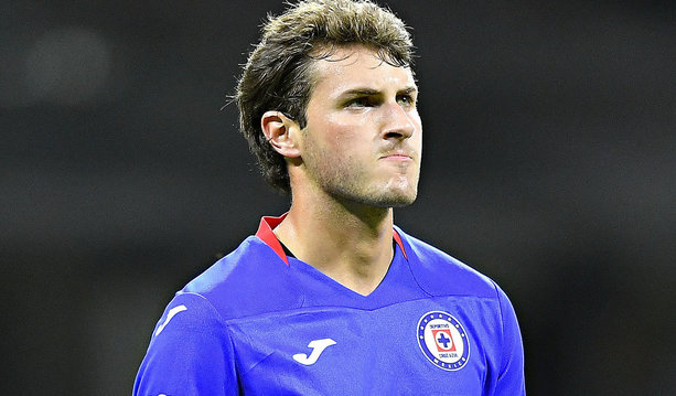 Santiago Giménez, delantero de Cruz Azul. (Imago7)