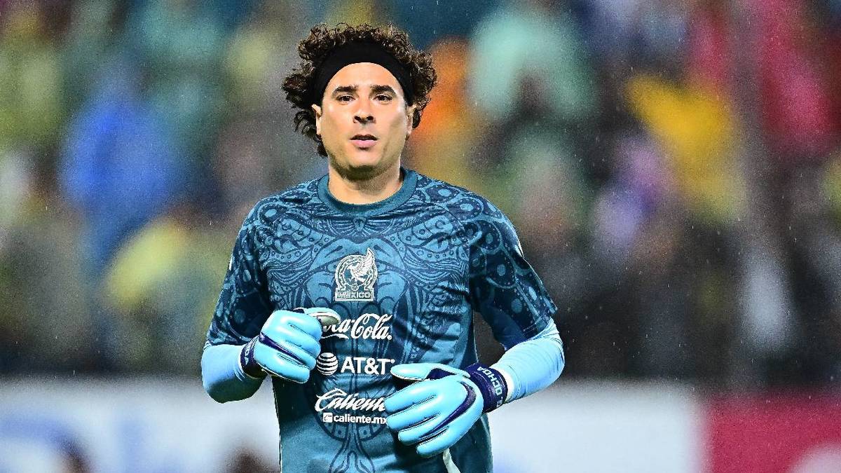 Directiva de Pumas habló sobre la posible llegada de Memo Ochoa / Mexsport