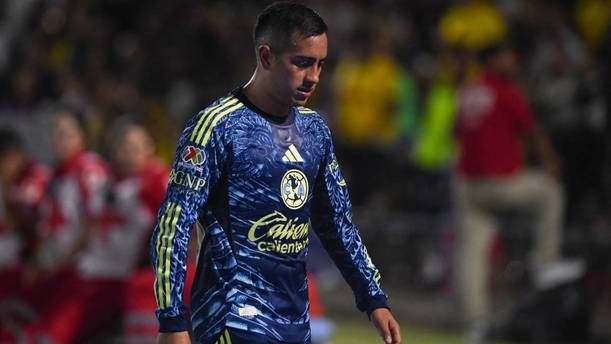 Erick Sánchez se retira expulsado del Juárez vs. América (Imago7)