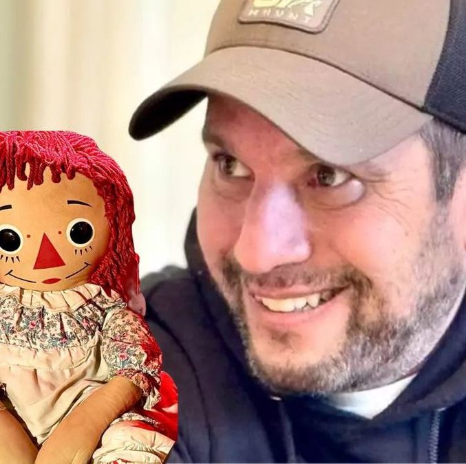 Muere el guardián de la muñeca 'Annabelle' a los 54 años (especial)