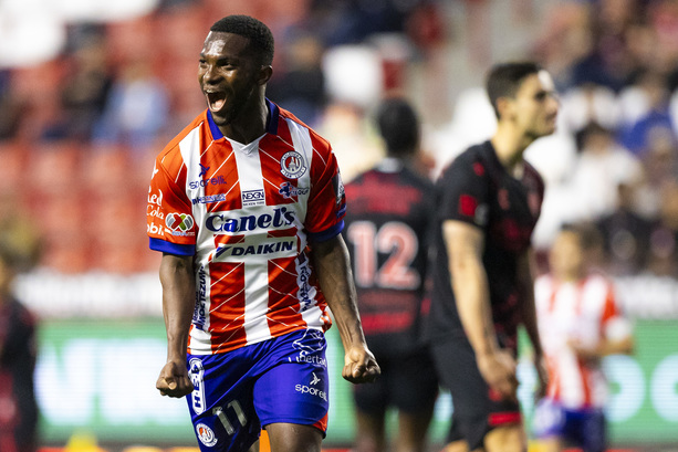 Vitinho tiene nuevo destino en la Liga MX Apertura 2025. (Foto: Imago7)