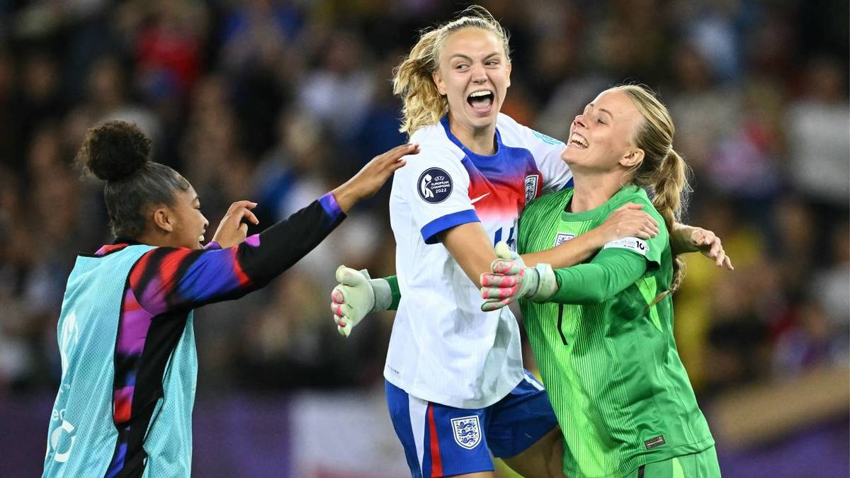 Inglaterra vino de atrás para vencer a Suiza (AFP)