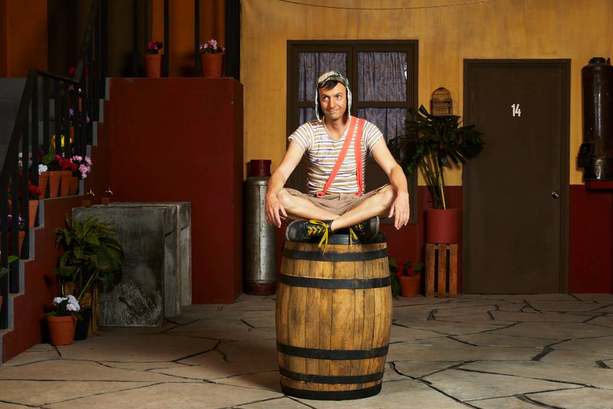 Bioserie de Max; 'Chespirito: sin querer queriendo' resulta todo un éxito en audiencia. (MAX)
