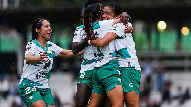Festejo de Santos Femenil Jornada 1 de la Liga MX Femenil. (Foto: Imago7)
