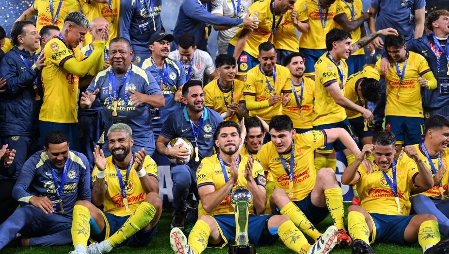 América venció 3-2 a Rayados en el global para convertirse en tricampeón (Imago7)