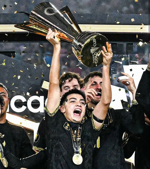 Gilberto Mora ha brillado también en Selección Mexicana.