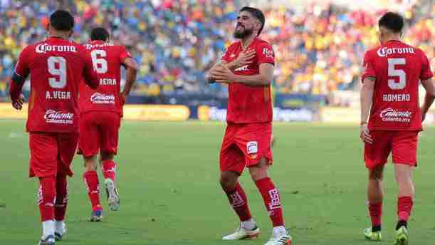 Toluca consigue el Campeón de Campeones al vencer al América (Imago7)