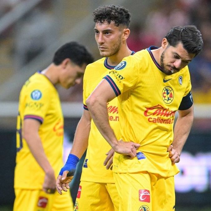 Henry Martín y Cáceres no podrán jugar este miércoles. (Foto: Mexsport)