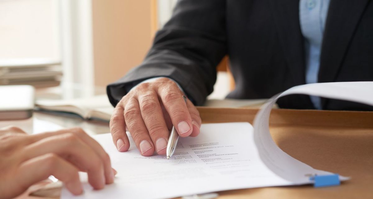 Ahora podrás hacer trámites del Registro Civil sin tener que salir de casa; sigue estos pasos. Foto: Freepik