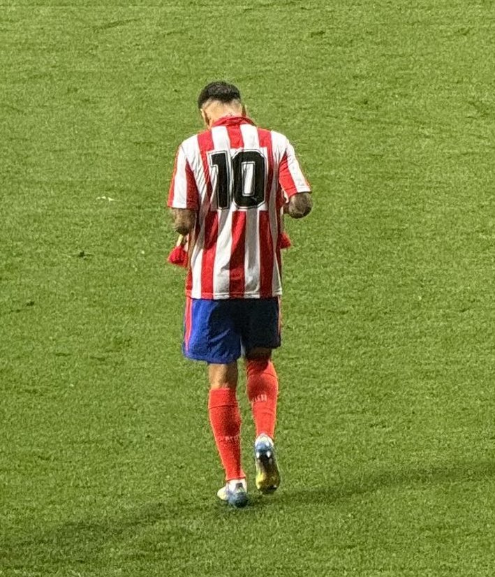 Correa usaba el 10 en su espalda en Atlético de Madrid, en Selección Olímpica y en la Mayor tenía el 21.