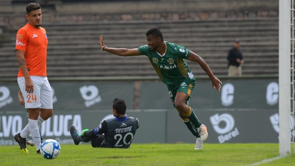 Pantera Zúñiga en su etapa como jugador de Potros UAEM (Imago7)