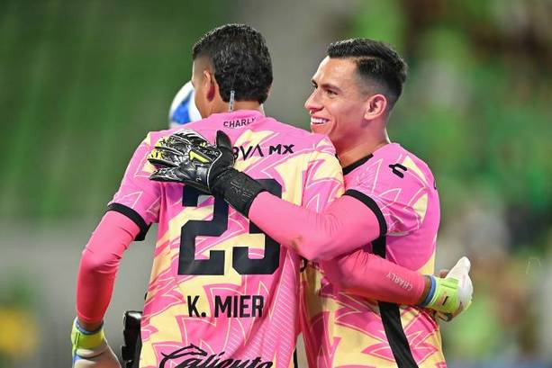 Malagón y Mier fueron los porteros de Liga MX en el Skills Challenge (Imago7)