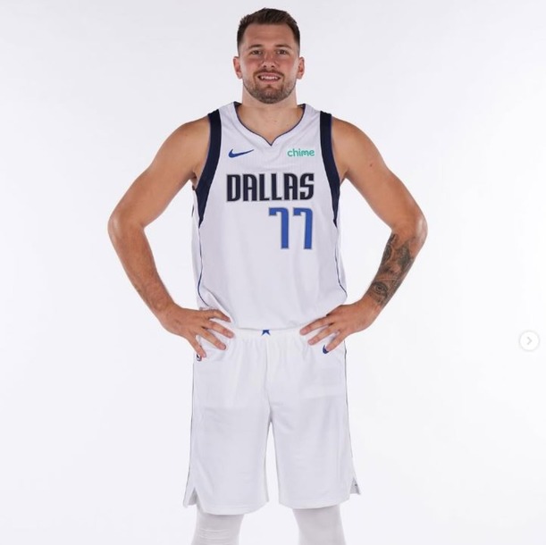 Así lucia Luka Doncic en su etapa con Dallas (Instagram @lukadoncic)