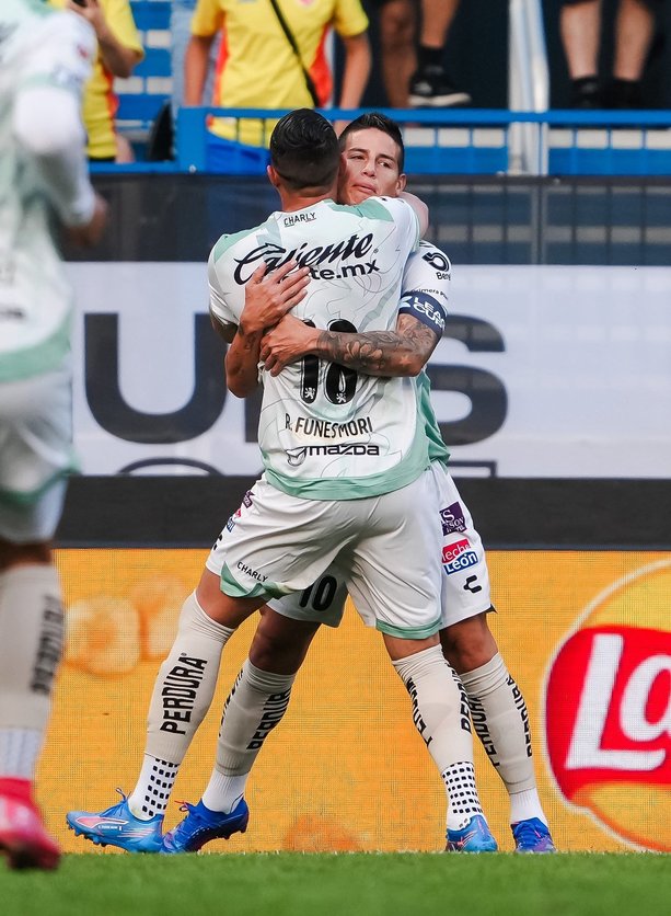 Club León ya lo gana con gol de Funes Mori