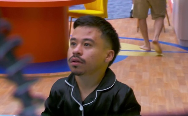 Abelito dentro de LCDLF (Facebook La Casa de los Famosos México)