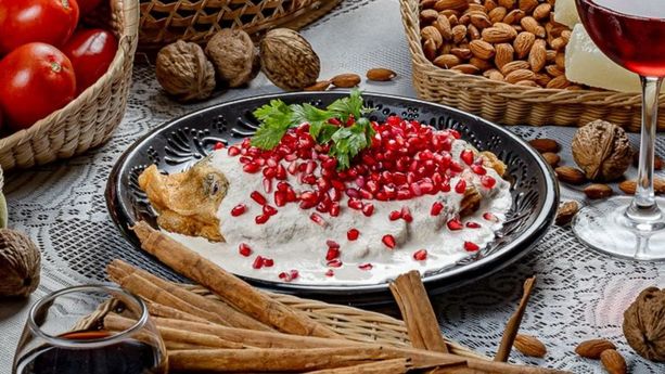 ¿Qué ingredientes lleva la salsa del chile en nogada? (FOTO): Especial.