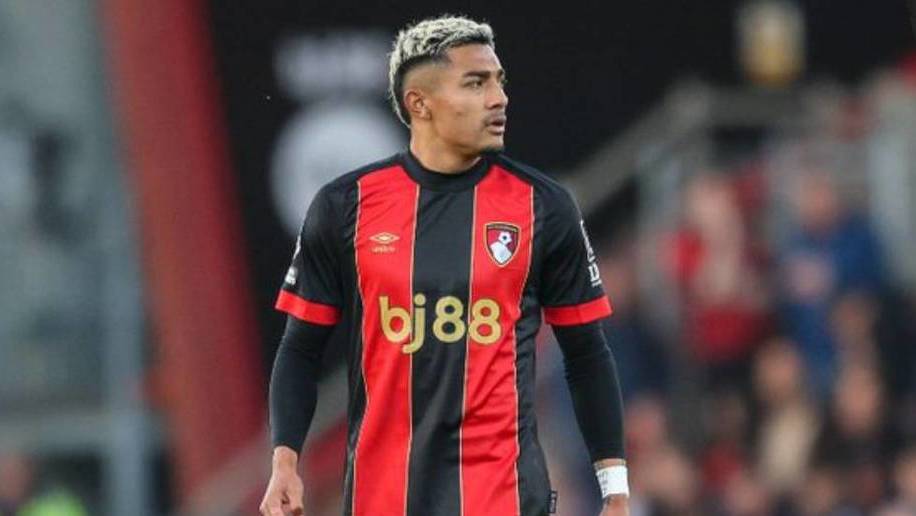 Julián Araujo está cerca de regresar a las canchas (@afcbournemouth)