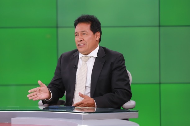 Lozano estuvo en Milenio para hablar de su renuncia.