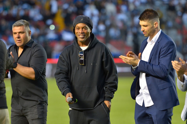 Ronaldinho jugó en Querétaro.